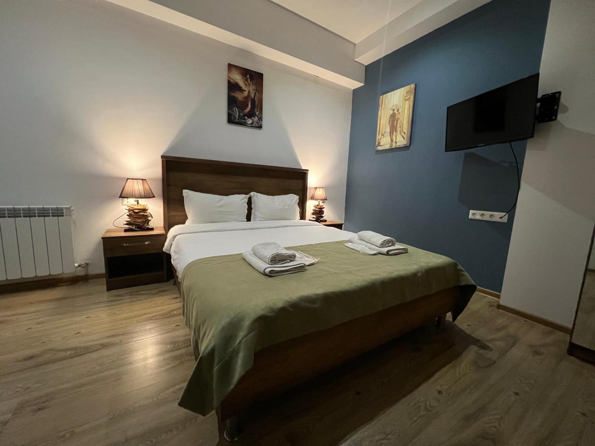 Hotel King Tom Τυφλίδα Εξωτερικό φωτογραφία