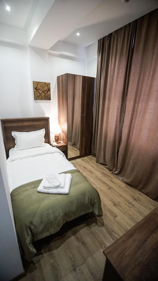 Hotel King Tom Τυφλίδα Εξωτερικό φωτογραφία