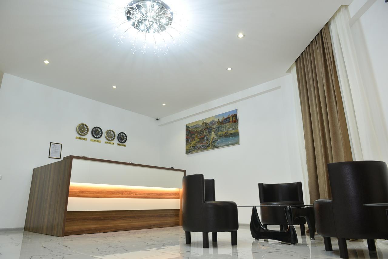 Hotel King Tom Τυφλίδα Εξωτερικό φωτογραφία